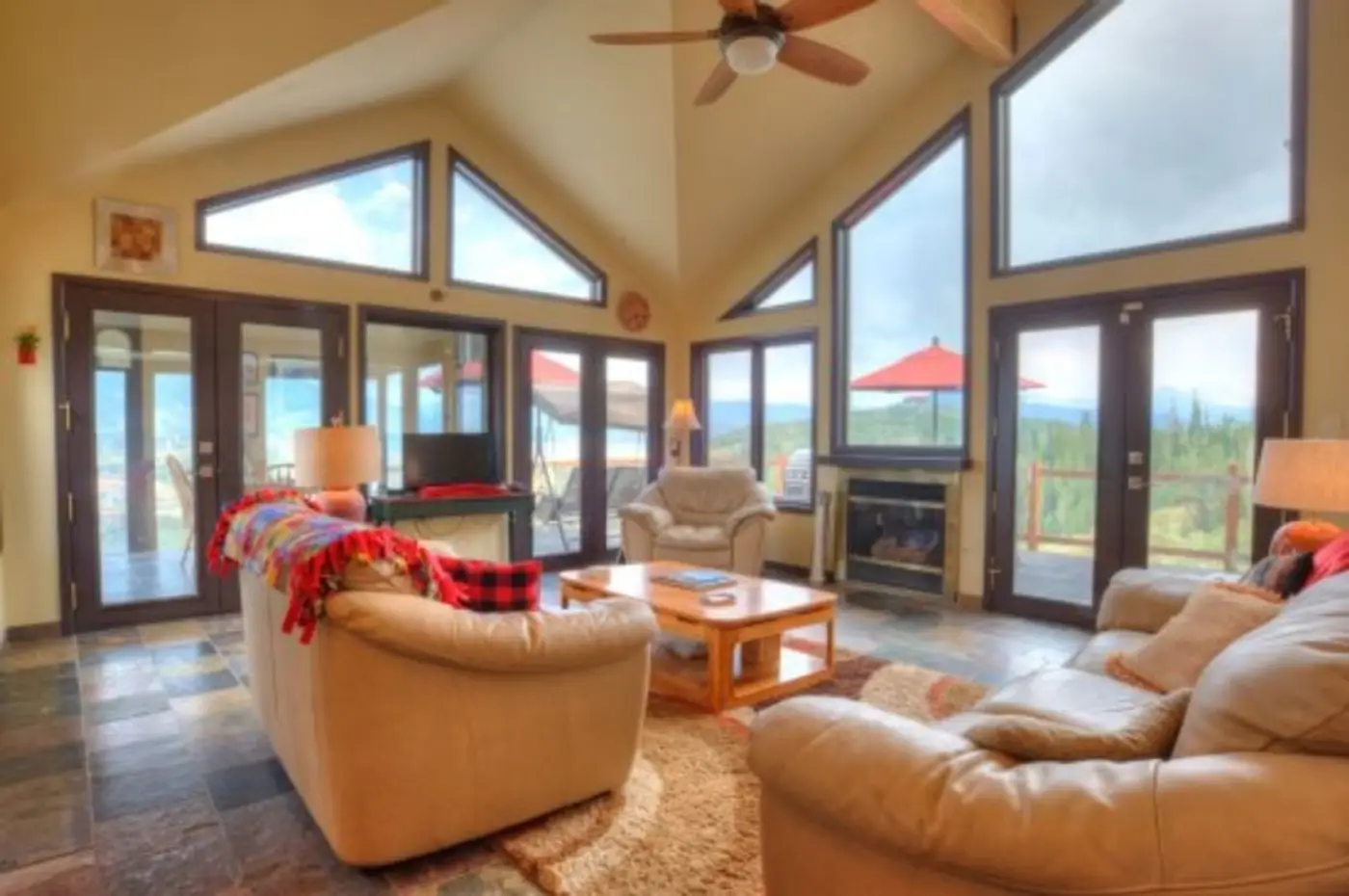 Lakeviewlodge